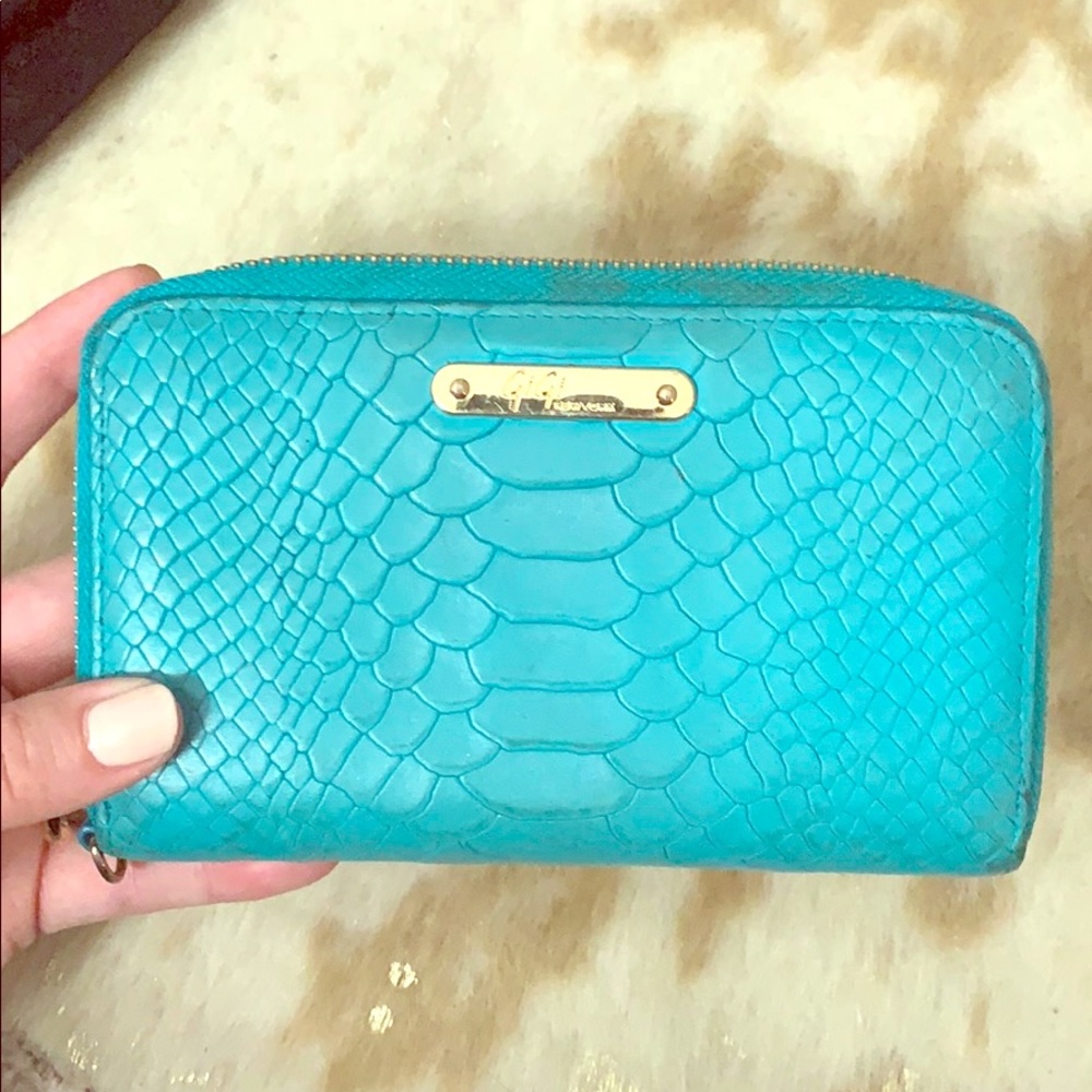 Gigi New York Wallet!